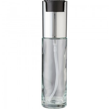 Glass dispenser with spray