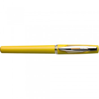 Gel ball pen with cap