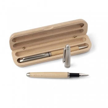Writing set in beechwood case, ball pen and roller ball pen, both with metal trim parts, German Dokumental® ink refill AIV0069-16