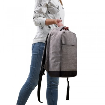 https://aigat.eu/image/catalog/external/Anti-theft-laptop-backpack-13.jpg