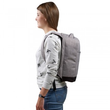 https://aigat.eu/image/catalog/external/Anti-theft-laptop-backpack-13.jpg