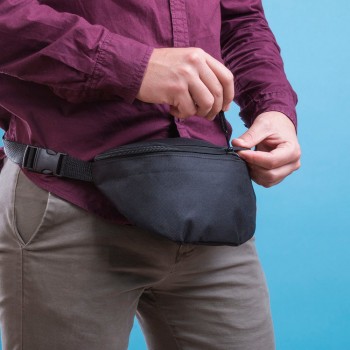 Waist bag, zipped main compartment, min. circ. approx. 84 cm, max. circ. approx. 131 cm AIV0716-07