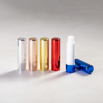 Lip balm stick, SPF15 protection, vanilla scent AIV0764-05