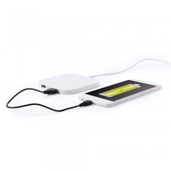 Wireless charger 5W, 2 USB outputs 5V/1A, input 5V/1.5A, works with mobile phones with inductive charging function, can charge three devices simultaneously, micro USB cable included AIV3840-02