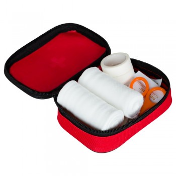 First aid kit in pouch with belt fastening and zipped main compartment, 25 pcs, includes: 10 plasters, 4 alcohol pads, 2 tapes, 2 non-adherent pads, 2 bandages, 2 gauze pads, 2 castile soap towelettes and scissors AIV5593-05