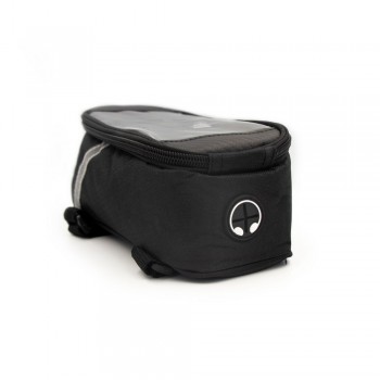 Bicycle bag with accessories: round patches (8 pcs), glue, grinder, plastic crowbars (2 pcs), disposable poncho, multifunction key, first aid kit (8 plasters 72 x 19 mm, 4 plasters 55 x 19 mm, 4 round plasters Ø20 mm, 6 antiseptic wipes, 1 soap wipe, 1 cl