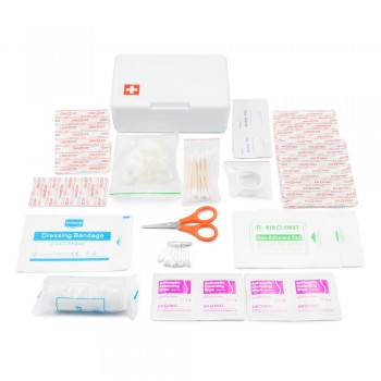 First aid kit in plastic case, 64 pcs | Ramona First aid kit in plastic case, 64 pcs | Ramona