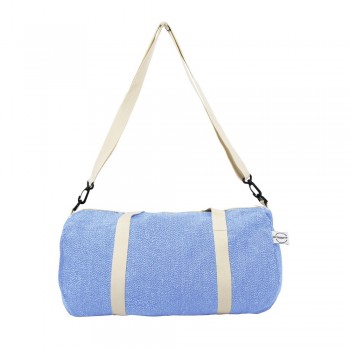 https://aigat.eu/image/catalog/external/Recycled-cotton-and-recycled-polyester-sports-travel-bag-B-RiGHT-Asha.jpg