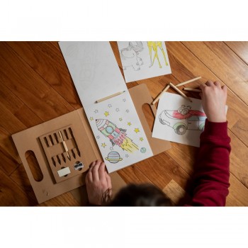 Colouring set, colouring pencils, pencil sharpener, eraser | Legend Drawing set, 10 colouring patterns (3 pcs each), 6 coloured pencils, pencil sharpener and eraser AIV8435-00