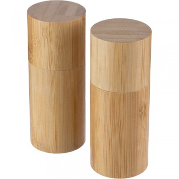 Salt and pepper mill set Salt and pepper mill set