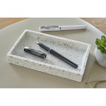 Gel ball pen with cap