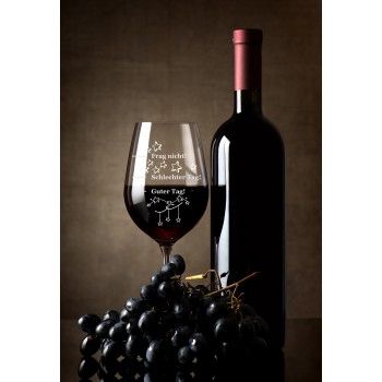 With Engraved Text - "Worlds Smartest", Gift for Wine Lover, Size 530ml With Engraved Text - "Worlds Smartest", Gift for Wine Lover, Size 530ml
