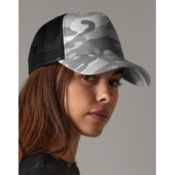 Kamuflāžas snapback trucker cepure