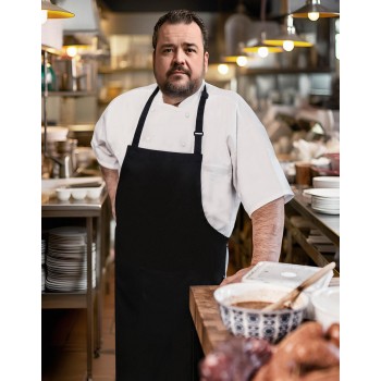 Liela izmēra priekšauts ar sprādzi un kabatu