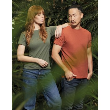 Signature Tagless Tee Women