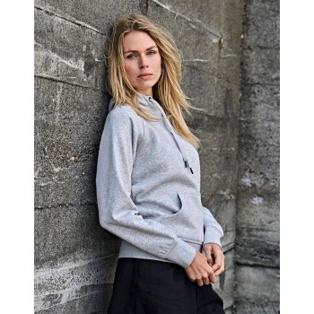 Sieviešu jaka ar kapuci