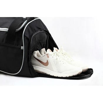 Piraeus Sports Holdall