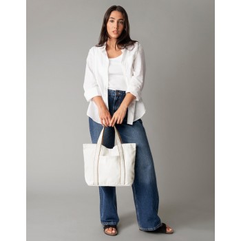 Courtside Medium Tote